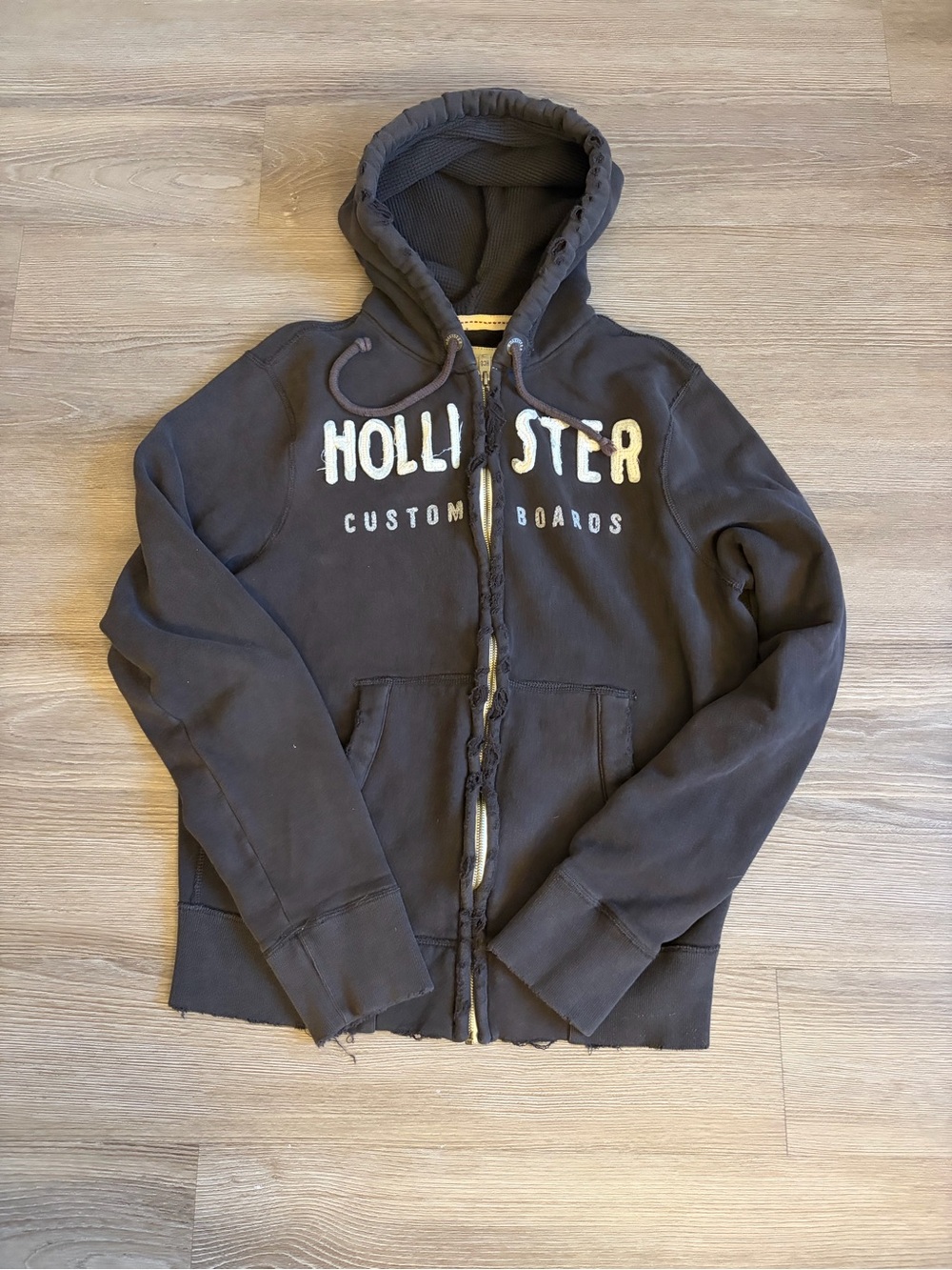 vintage 90s hollister distressed hoodie size XL women (fits a M women) (unisex)